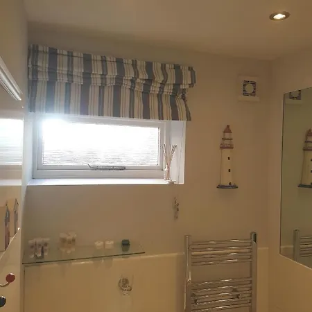 Abbots Mews Apartment *